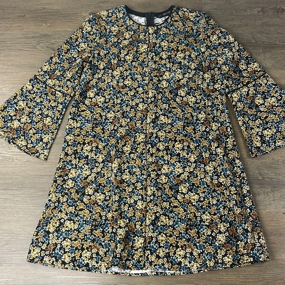 Zara Basic Women’s Black Blue Gold Floral Dress with Bell Sleeves, size small
